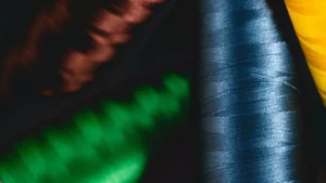 Quelles couleurs Pantone pour mon visuel en broderie ?